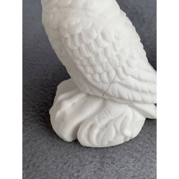 Vintage Italian Alabaster Owl Figurines with Yellow Eyes 1980s - Picture 8 of 16
